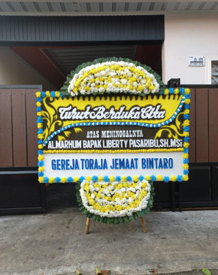 Papan Bunga Duka di Kebon Pala