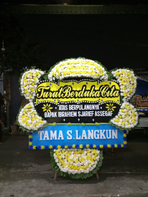 Papan Bunga Duka di Kebon Pala